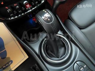 2018 MINI COOPER CLUBMAN 1.6 일반형(08~) - 10