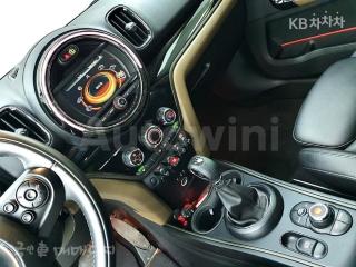 2018 MINI COOPER COUNTRYMAN D ALL4 2.0 BASIC - 11