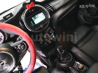 2020 MINI COOPER 5DOORS 1.5 CLASSIC BASIC - 11