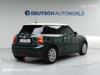 WMWXY3106KTF69489 2019 MINI COOPER 3DOORS D 1.5 HIGH트림-1