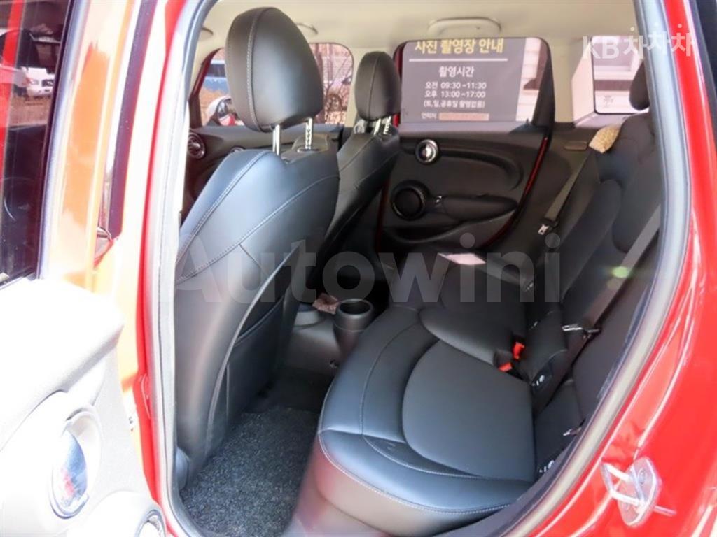 2017 MINI COOPER 5DOORS 1.5 BASIC - 8