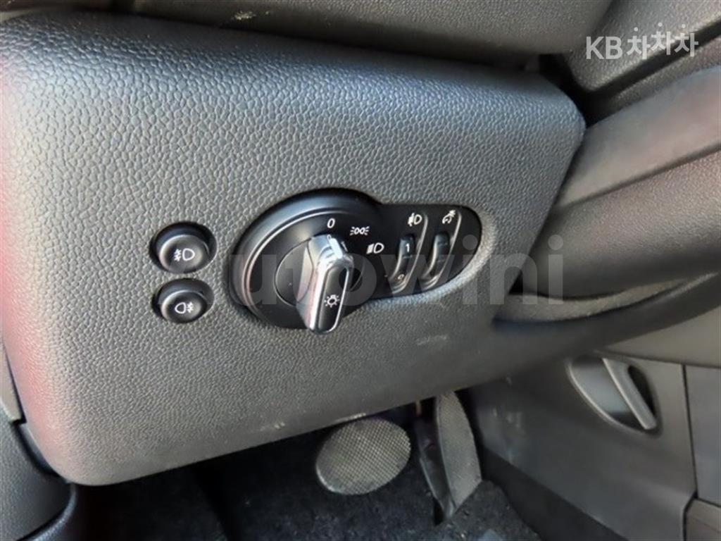 2017 MINI COOPER 5DOORS 1.5 BASIC - 10