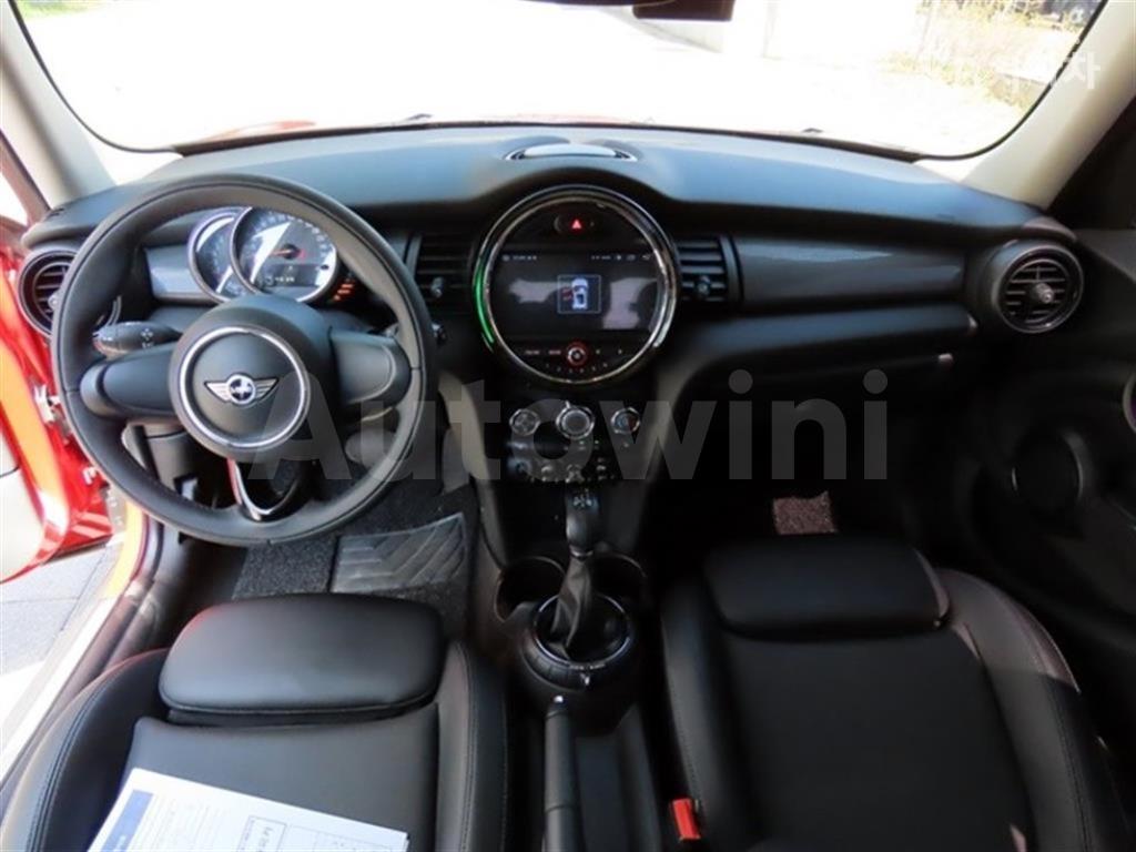 2017 MINI COOPER 5DOORS 1.5 BASIC - 17
