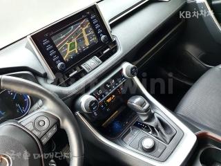 2019 TOYOTA RAV4 2.5 HYBRID AWD BASIC - 10