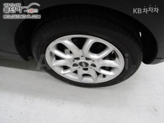 2017 MINI COOPER 3DOORS 1.5 HIGH트림 - 8