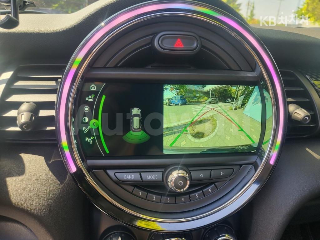 2019 MINI COOPER 5DOORS SD 2.0 - 14