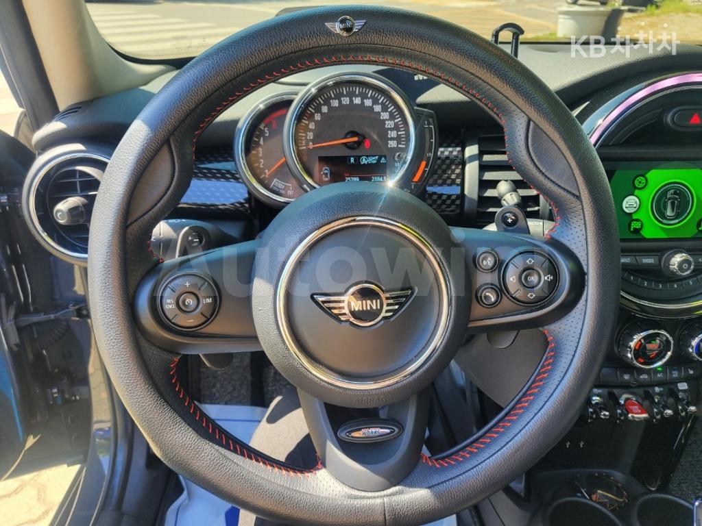 2019 MINI COOPER 5DOORS SD 2.0 - 7