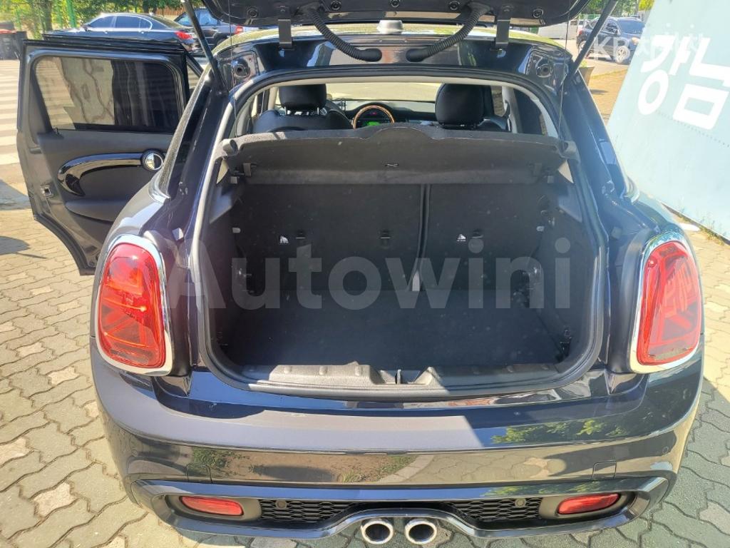 2019 MINI COOPER 5DOORS SD 2.0 - 22