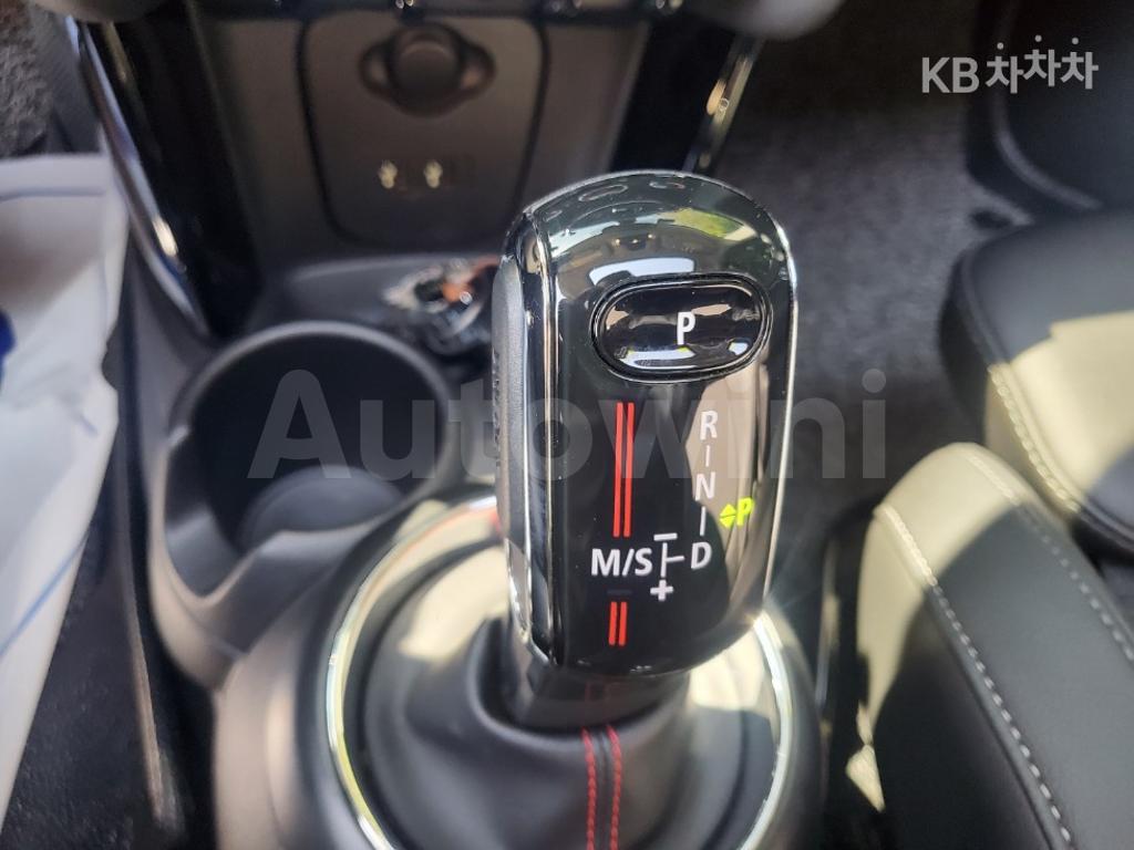 2019 MINI COOPER 5DOORS SD 2.0 - 11