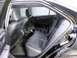2016 TOYOTA CAMRY 2.5 XLE - 9