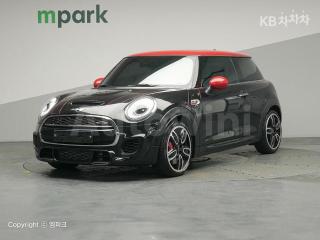 WMWXM9101J2F98529 2018 MINI COOPER 3DOORS S 2.0 JCW BASIC-1