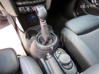 2016 MINI COOPER 5DOORS 1.5 HIGH트림 - 12