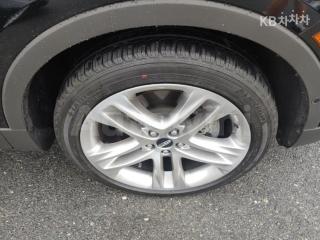 5LMCJ3D94HUL03137 2017 LINCOLN MKC 2.0 AWD 리저브(102A)-5