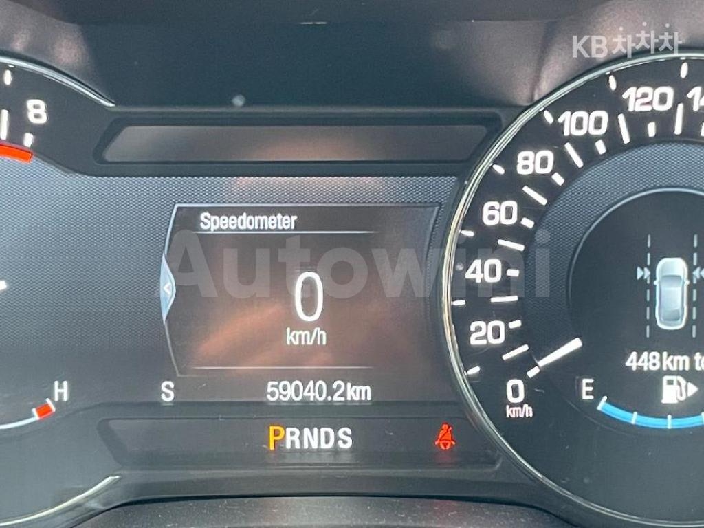 5LMCJ3D94HUL03137 2017 LINCOLN MKC 2.0 AWD 리저브(102A)-1