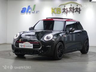 WMWXM9103F2C77065 2015 MINI COOPER 3DOORS S 2.0 JCW BASIC-0