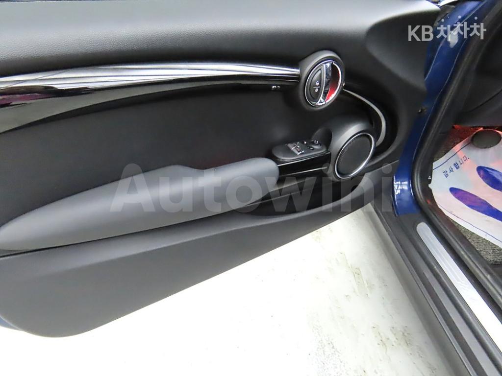 2016 MINI COOPER 3DOORS SD 2.0 - 13