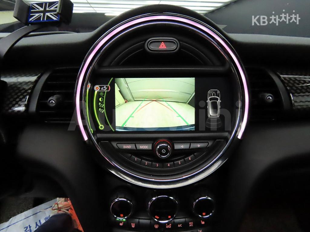 2016 MINI COOPER 3DOORS SD 2.0 - 16