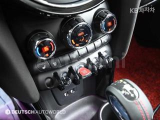 2019 MINI COOPER 5DOORS S 1.6 - 17