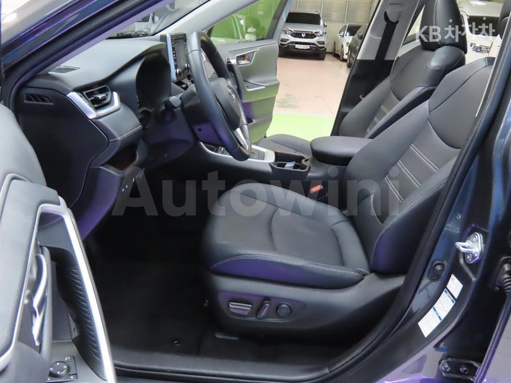2019 TOYOTA RAV4 2.5 HYBRID AWD BASIC - 10