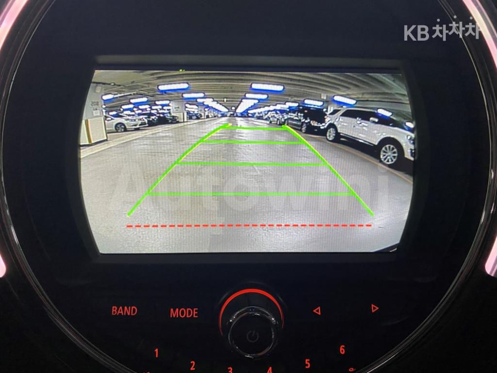 2015 MINI COOPER 5DOORS D 1.5 미드트림 - 10