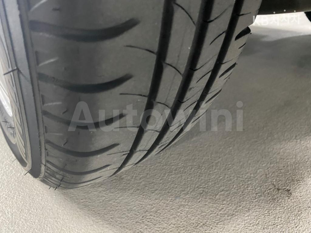 2015 MINI COOPER 5DOORS D 1.5 미드트림 - 19