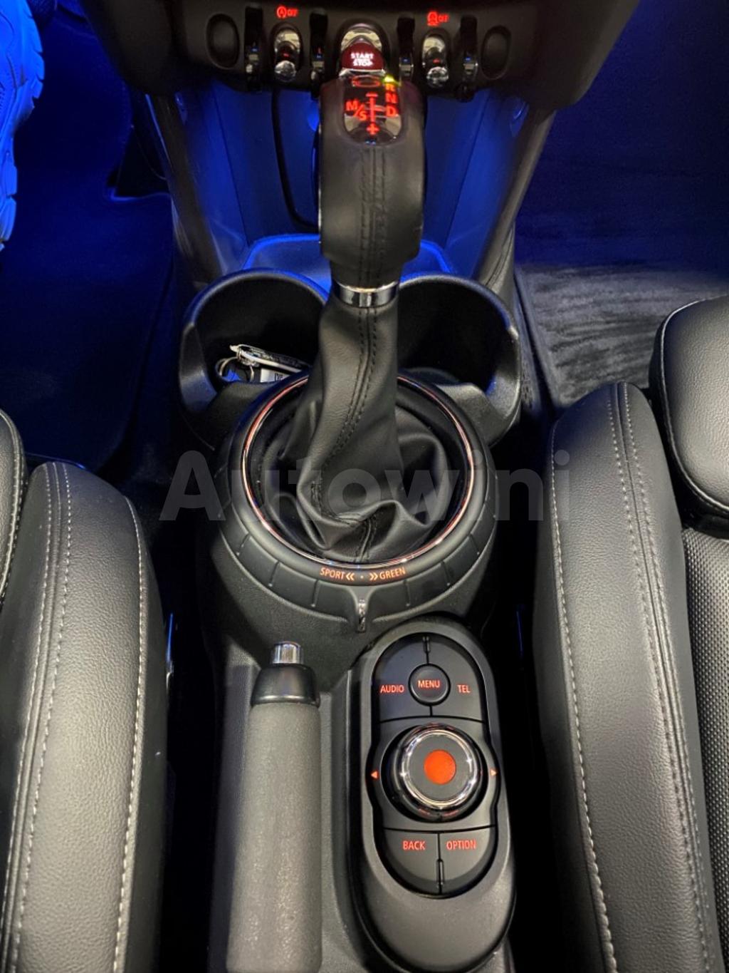 2015 MINI COOPER 5DOORS D 1.5 미드트림 - 12