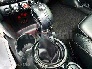 2015 MINI COOPER 5DOORS 1.5 미드트림 - 15