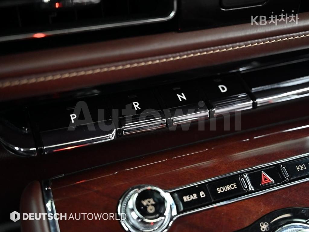 2020 LINCOLN AVIATOR 3.0 V6 BLACK LABEL - 9