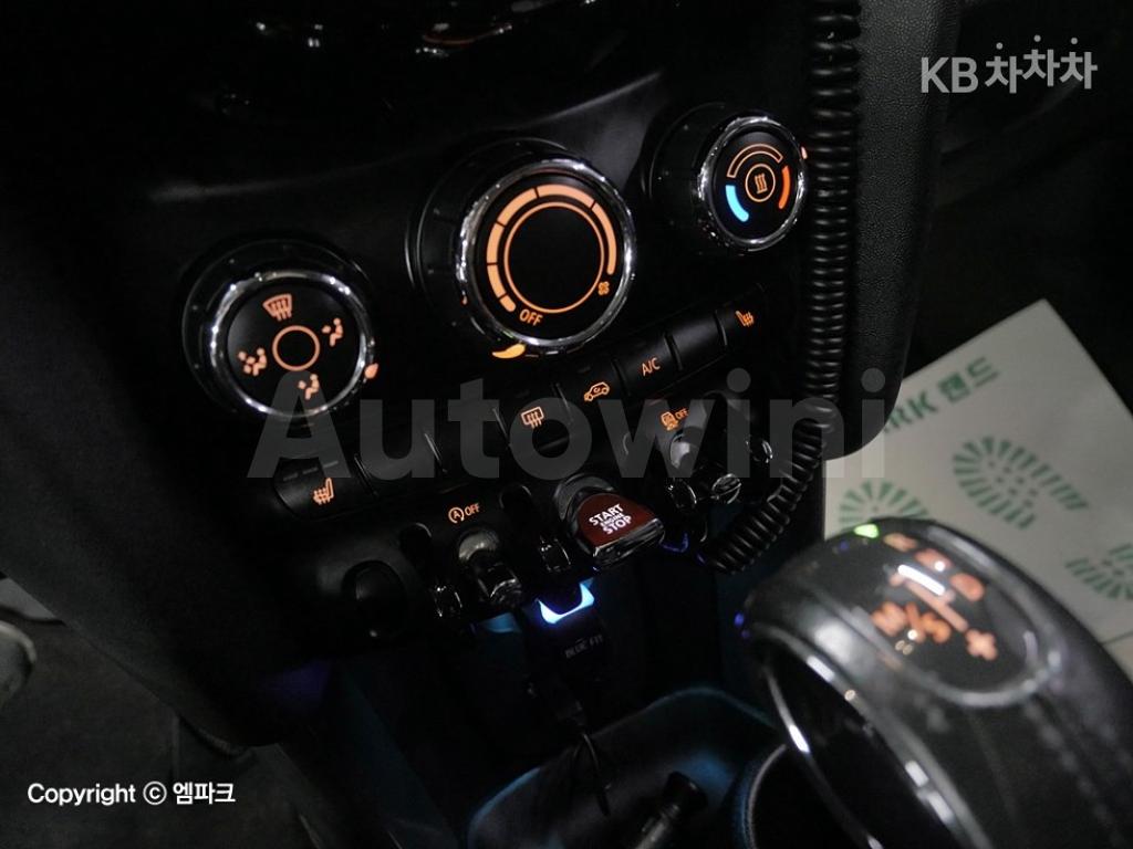 2015 MINI COOPER 5DOORS D 1.5 - 14