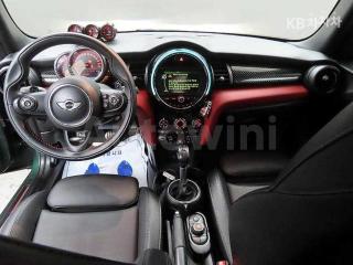 2017 MINI COOPER 5DOORS S 1.6 - 9