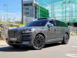 5LM5J9XC3LGL10333 2020 LINCOLN AVIATOR 3.0 V6 BLACK LABEL-0