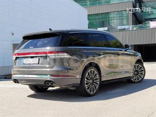 5LM5J9XC3LGL10333 2020 LINCOLN AVIATOR 3.0 V6 BLACK LABEL-2