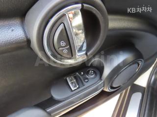 2017 MINI COOPER 3DOORS D 1.5 미드트림 - 9