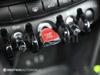 2017 MINI COOPER 3DOORS D 1.5 미드트림 - 18