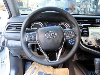 2018 TOYOTA CAMRY 2.5 HYBRID LE - 9