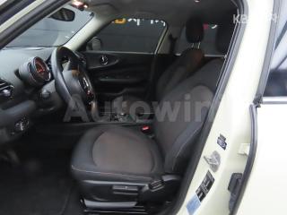 WMWLN5109J2G10768 2018 MINI COOPER CLUBMAN 1.5 COOPER MID TRIM-4