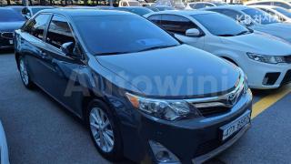 2012 TOYOTA CAMRY 2.5 XLE - 2