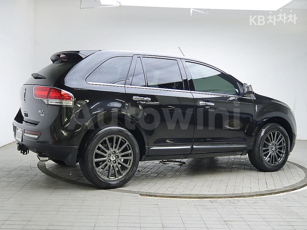 2LMDJ8JK8DBL33421 2013 LINCOLN MKX 3.7 AWD-2
