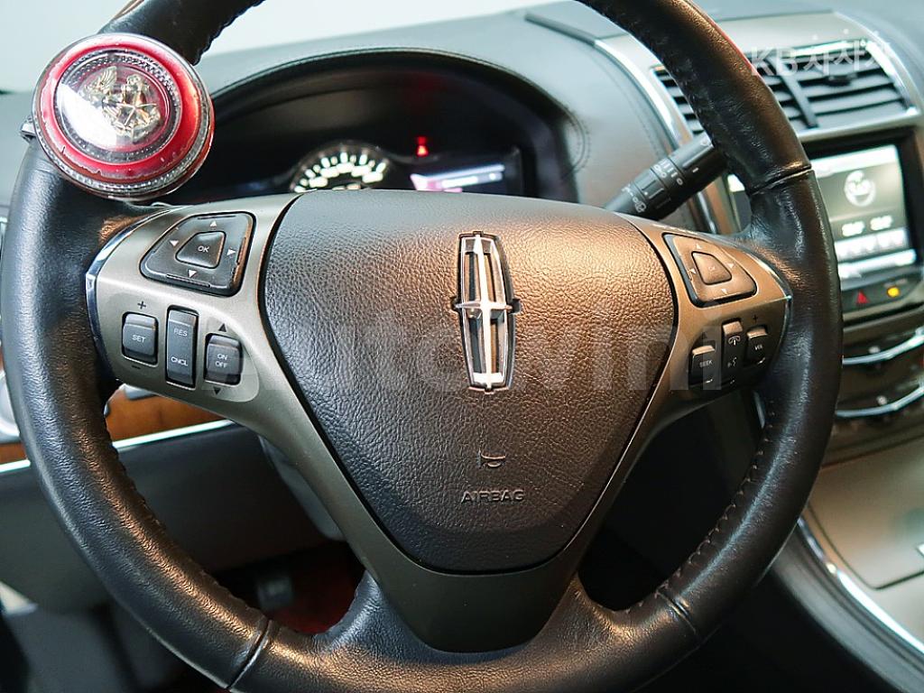 2013 LINCOLN MKX 3.7 AWD - 12