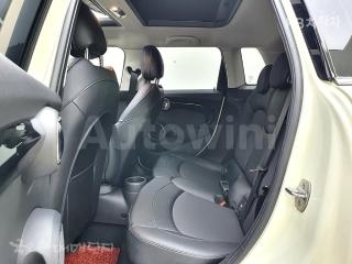 2017 MINI COOPER 5DOORS D 1.5 HIGH트림 - 10