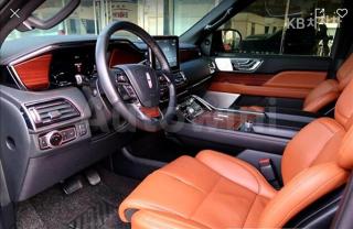 2021 LINCOLN NAVIGATOR 3.5 L RESERVE - 11