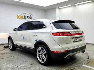 5LMCJ2A91FUJ10598 2015 LINCOLN MKC 2.0 AWD 셀렉트(101A)-3