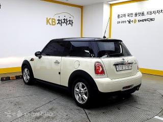 WMWSU3103BT017418 2011 MINI COOPER 3DOORS 1.6-3