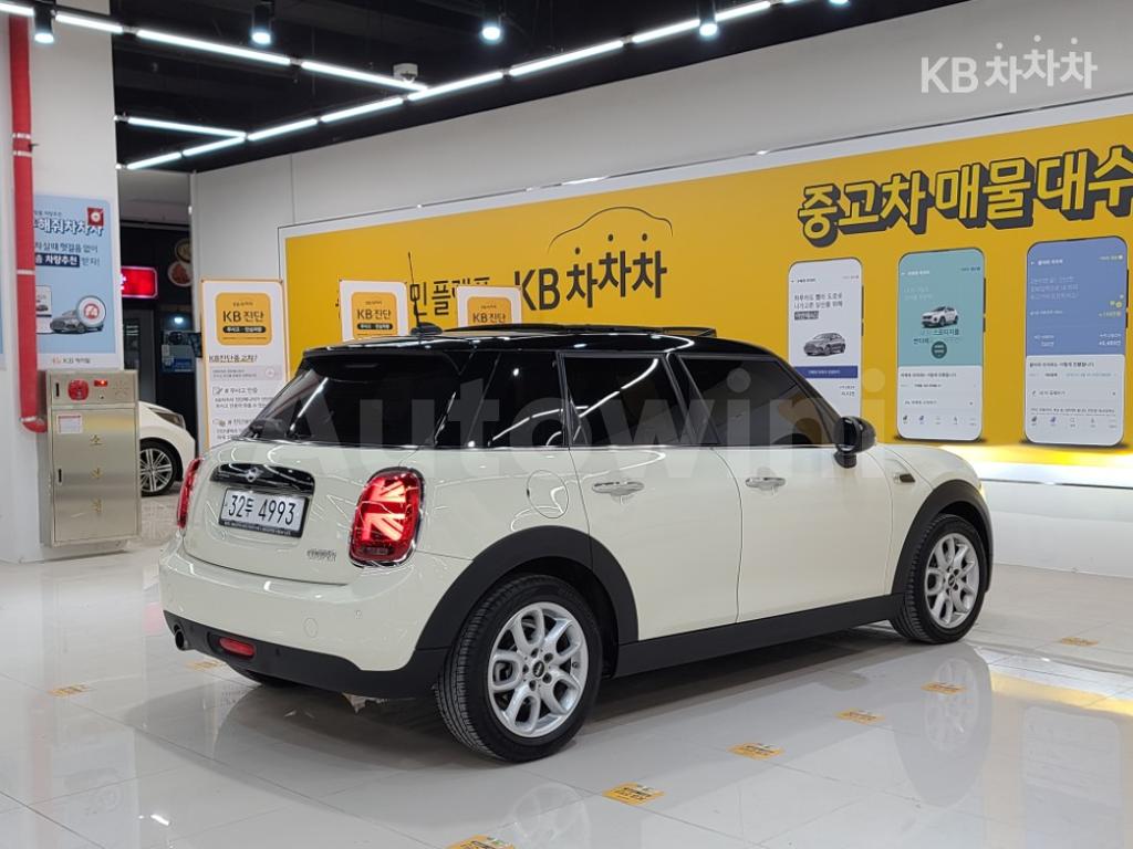 WMWXU1103K2H34887 2019 MINI COOPER 5DOORS 1.5 HIGH트림-3
