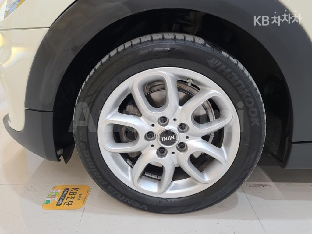 2019 MINI COOPER 5DOORS 1.5 HIGH트림 - 19