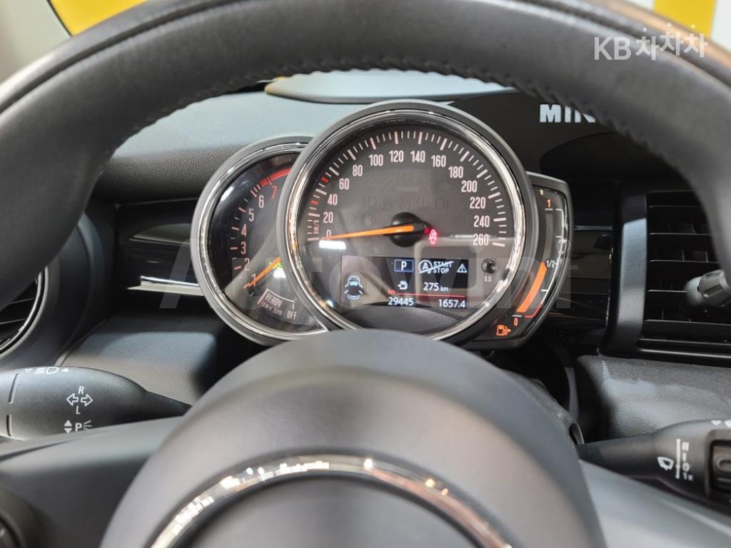 2019 MINI COOPER 5DOORS 1.5 HIGH트림 - 10
