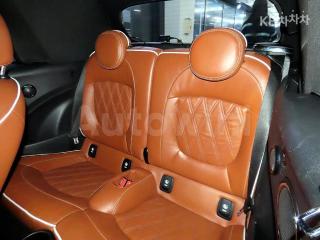 2016 MINI  CONVERTIBLE S 2.0 - 9