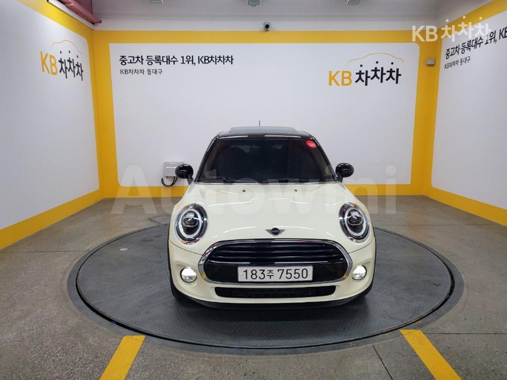 WMWXU1105K2H34857 2019 MINI COOPER 5DOORS 1.5 HIGH트림-0