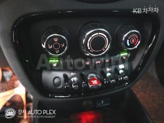 2019 MINI COOPER CLUBMAN D 2.0 일반형(09~) - 13
