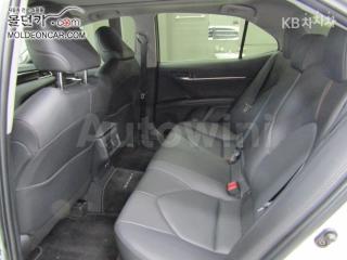 2018 TOYOTA CAMRY 2.5 XLE - 10